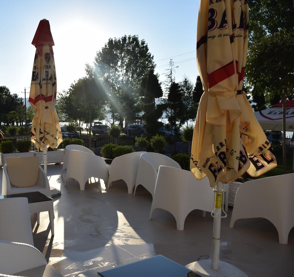 Hotel Pogradeci 2 Tushemisht Bagian luar foto