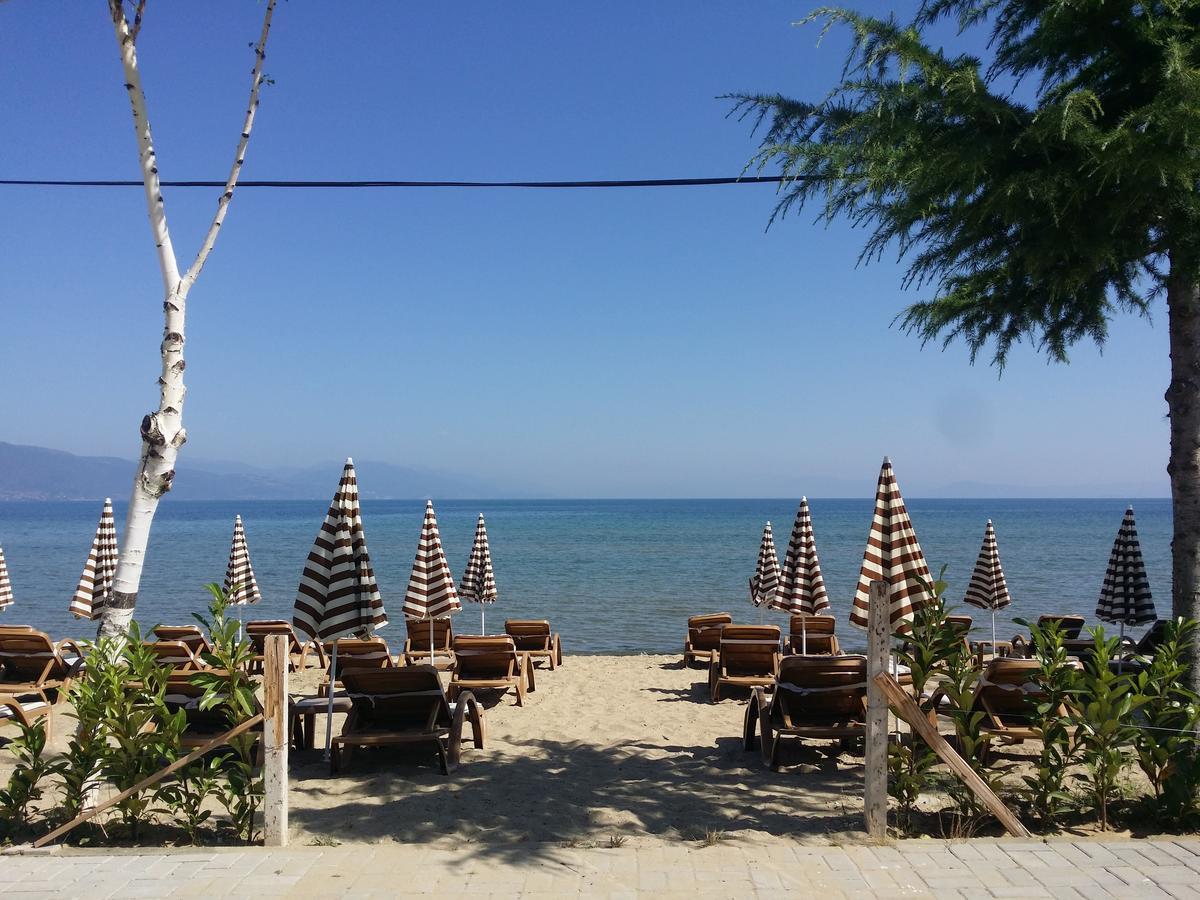 Hotel Pogradeci 2 Tushemisht Bagian luar foto